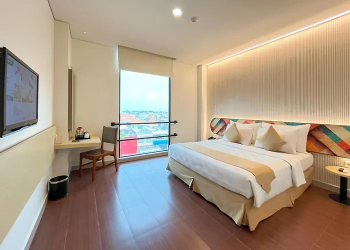 Hotel 88 Embong Malang Tunjungan Surabaya By Wh - Breakfast With The Best View On The Highest Floor And Strategic Location In The City Center